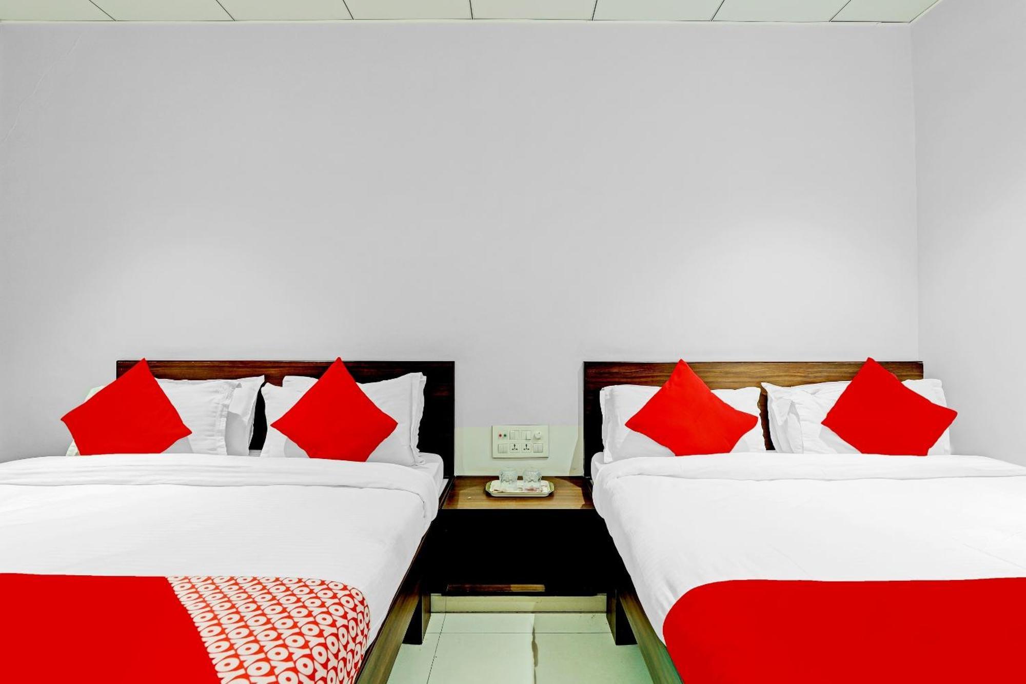 Hotel O Rishta And Jahan Banquet And Rooms Bhatha Екстериор снимка